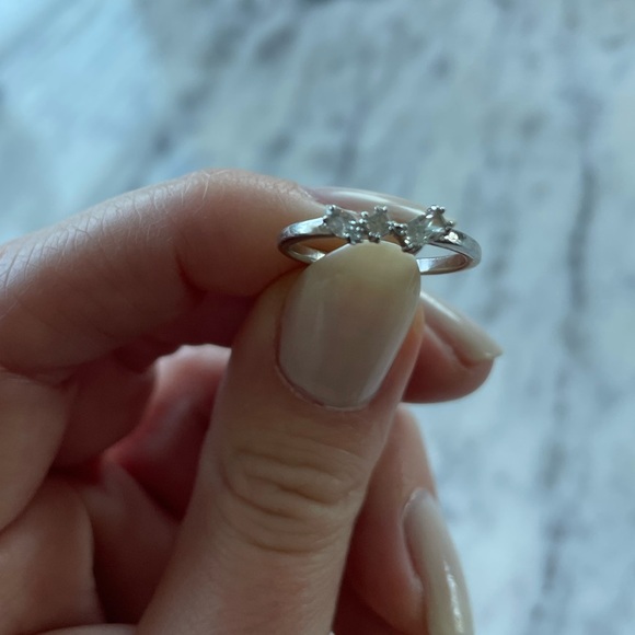 Swarovski Three Crystal Brand Ring - Picture 2 of 3